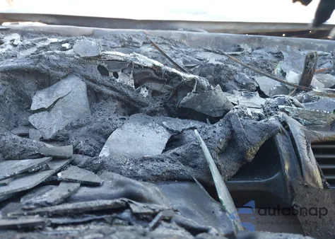 2012 Honda Odyssey Touring/Touring Elite from USA, damaged, VIN 5FNRL5H91CB145309